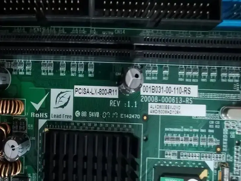 Carte mère IEI PCISA-LX-800-R11