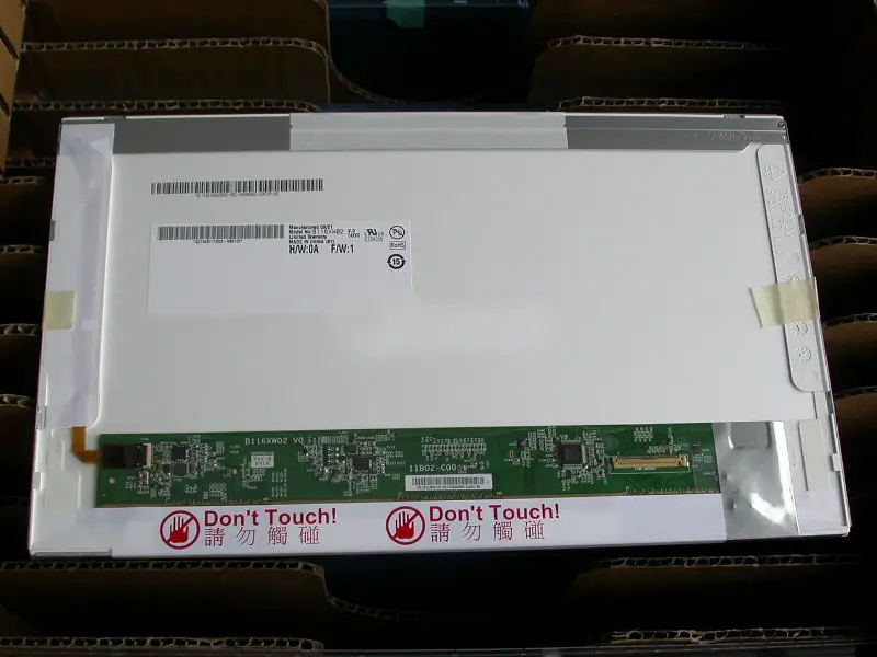 Remplacement du panneau LCD B116XW02 V0 AUO