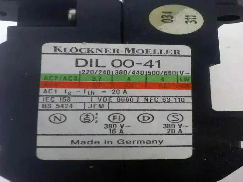 KLOCKNER DIL00-41 Relay Module