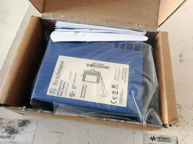HIRSCHMANN 943-376-001 Commutateur Ethernet sur rail