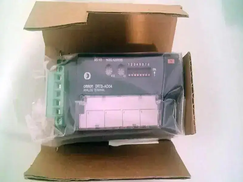 OMRON DRT2-AD04 PLC Module