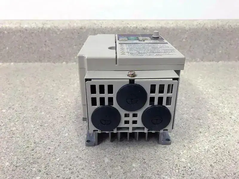 Inverter Omron 3G3MV-C4004