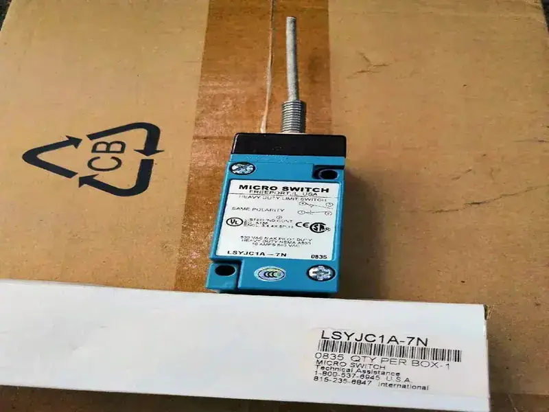 Interrupteur de fin de course Honeywell LSYJC1A-7N