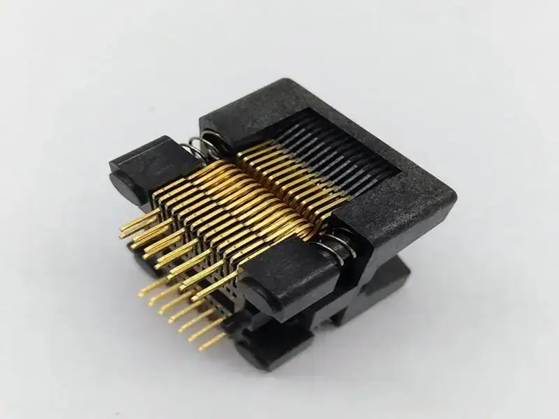 Puce Toshiba QFN48