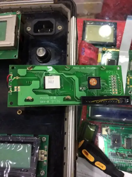 16210 snbly p71-1 datavision LCD board