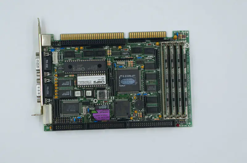 Advantech PCA-6133 386SX INDUSTRIAL CPU CARD REV.A4 Carte mère sans RAM