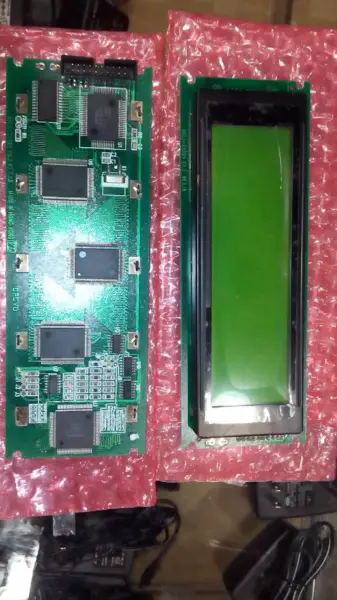Carte LCD MGLS24064-HT-LED04