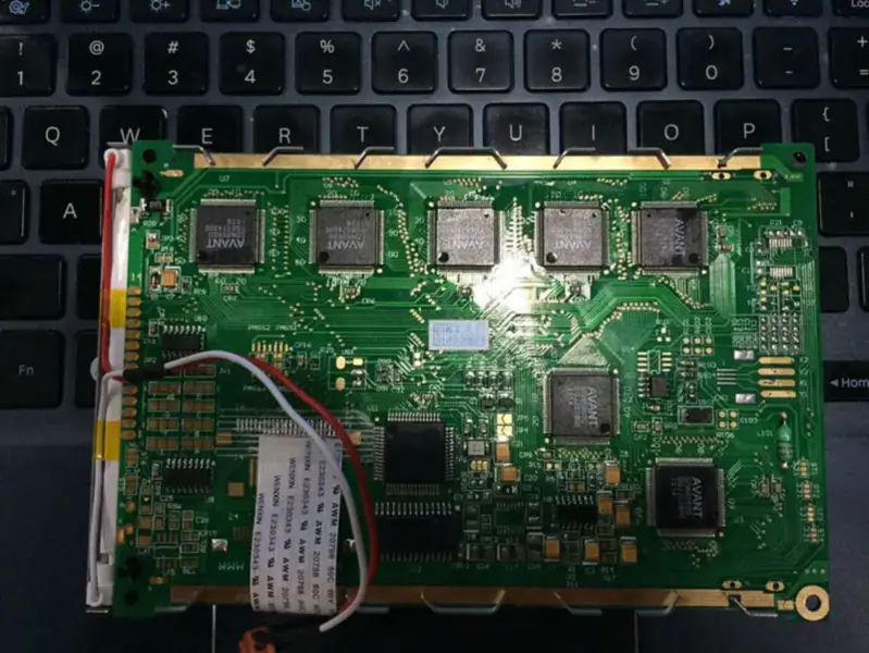 AG320240A4STQWTK6(N)(R) LCD board