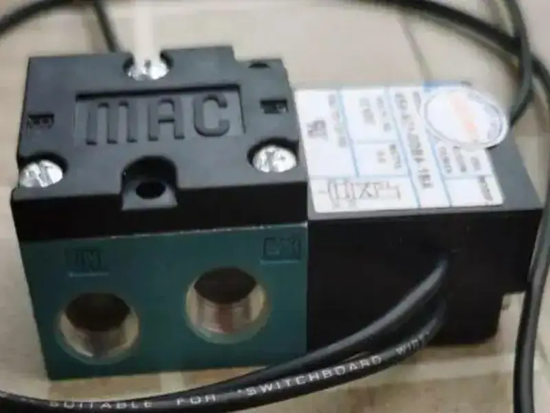MAC 45A-AC1-DDBA-1BA Magneetventiel