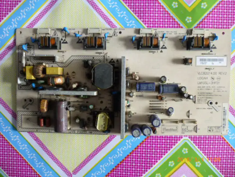 changhong LT26630X Power Supply Board VLC82014.00/LM105L-3HF01