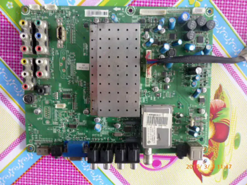 Hisense TLM26V68 Board RSAG7.820.1672/ROHVER lcd HC260BH-D01