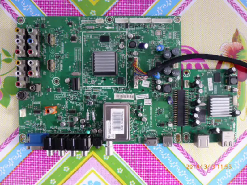 Hisense TLM42V86PKV(BOM5) Carte RSAG7.820.1898 Carte LCD