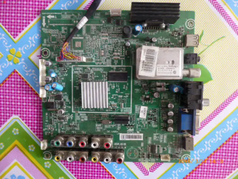 Hisense TLM26V66(BOM4) Board RSAG7.820.1873 with HC260BH-D01