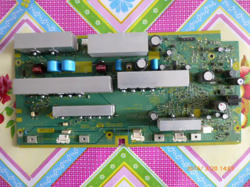 99 Panasonic TH-P46G20C Y carte SC carte TNPA5081 AG carte LCD