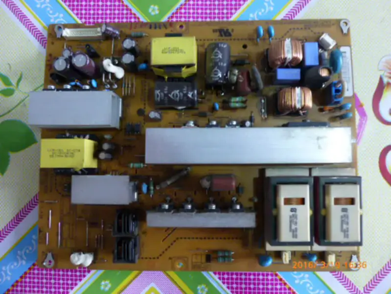 LG 37LH22RC 37LH30FR Güç Kaynağı Kartı LG P37-09LAC2 EAX55357701/32