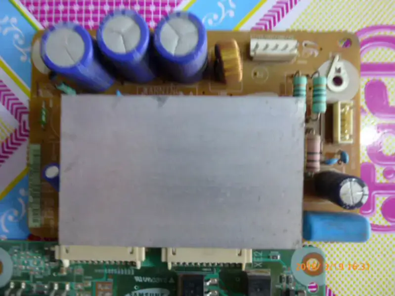Hisense TPW42M88 Z board LJ41-06613A LJ92-01668A lcd S42AX-YB08