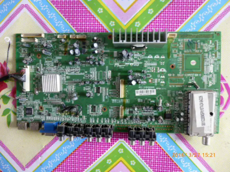 TCL L32N9 Board MSDV2601-ZC01-01-E 303C260107C lcd LK315T3LA24