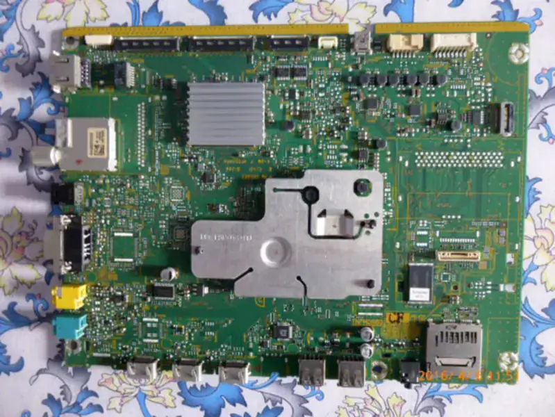 Panasonic TH-P60ST50CA Carte LCD MC153FJ1531 TNPH0989 CF