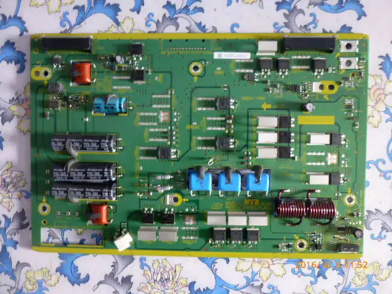 Panasonic TH-P60ST50CSS carte Z carte TNPA5648 AF lcd MC153FJ1531 carte LCD