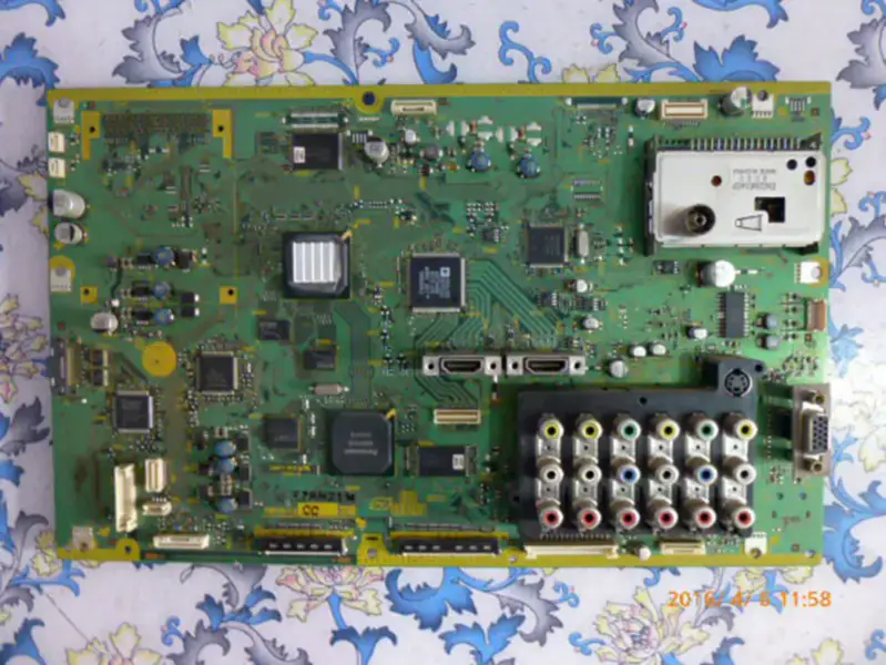 Panasonic TH-42PV80C Board TNPH0713 FC with MC106H23TC11 LCD board