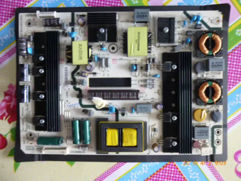 Carte d'alimentation Hisense LED55k560X3D LED58K280J RSAG7.820.4903/ROH