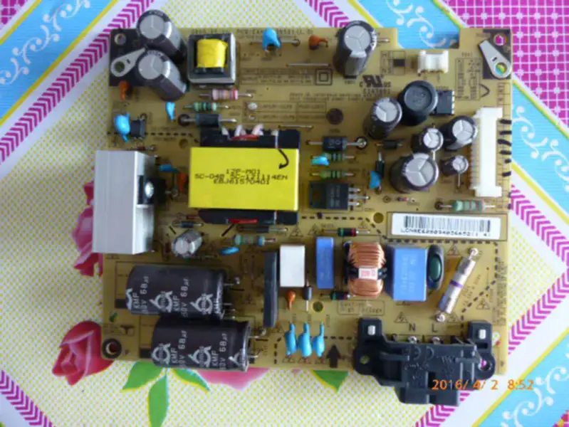 LG 32LS3150 32LS3158 32LS3159 Power Supply Board EAX65035501(1.0) LCD board