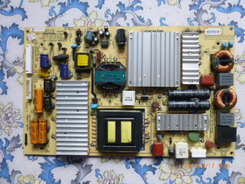 Carte d'alimentation Skyworth 39E65SG 42E65SG 5800-P47ELF-0000 168P-P47ELF-00