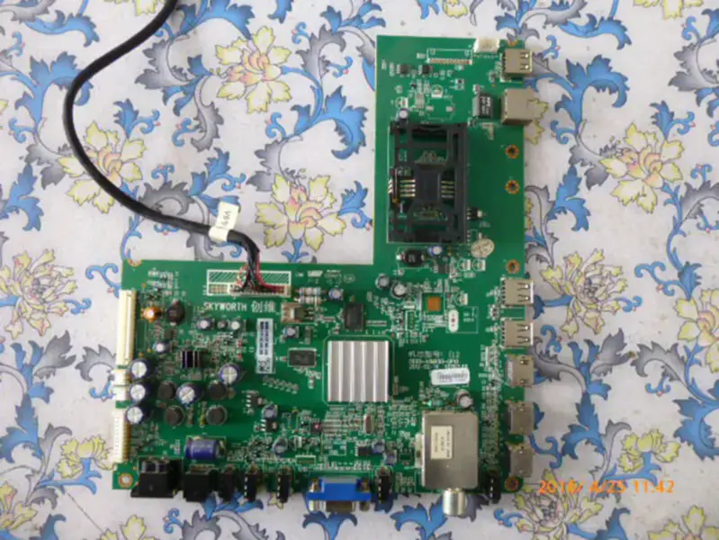 Carte Skyworth 32E600A 5800-A8M900-0P10 avec REL320AH-U200