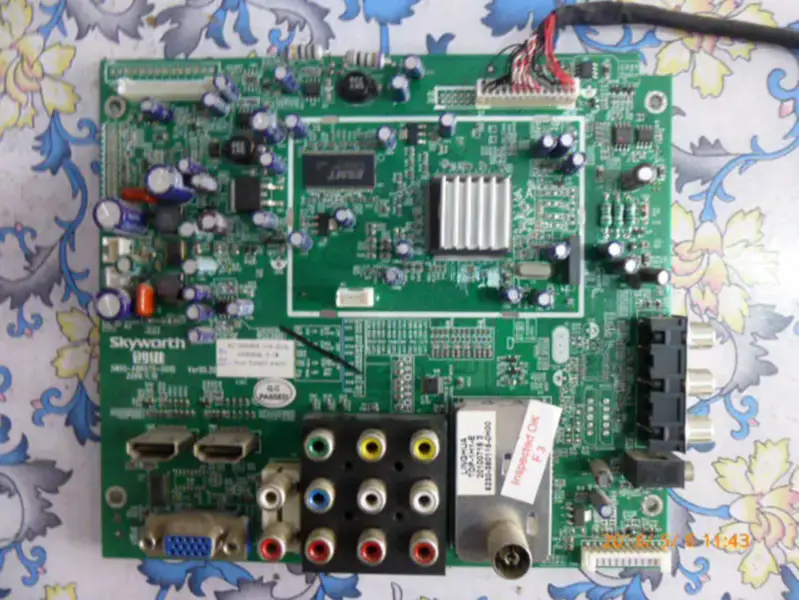 Skyworth 26S16IW Board 5800-A8R070-0010 lcd S2600TA0H