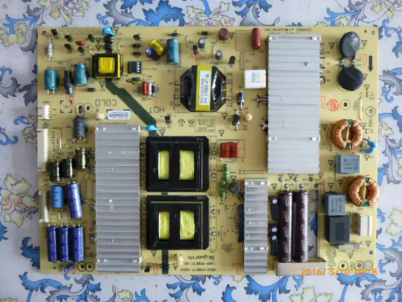 Carte LCD Skyworth 58E690U 5800-P5800-P58ETF-0030 168P-P58ETF-02