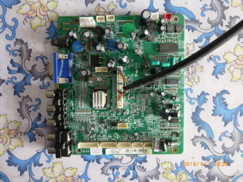 TCL LCD32K73 Board 40-XPMS18-DIE2XG with lcd LTA320AB01