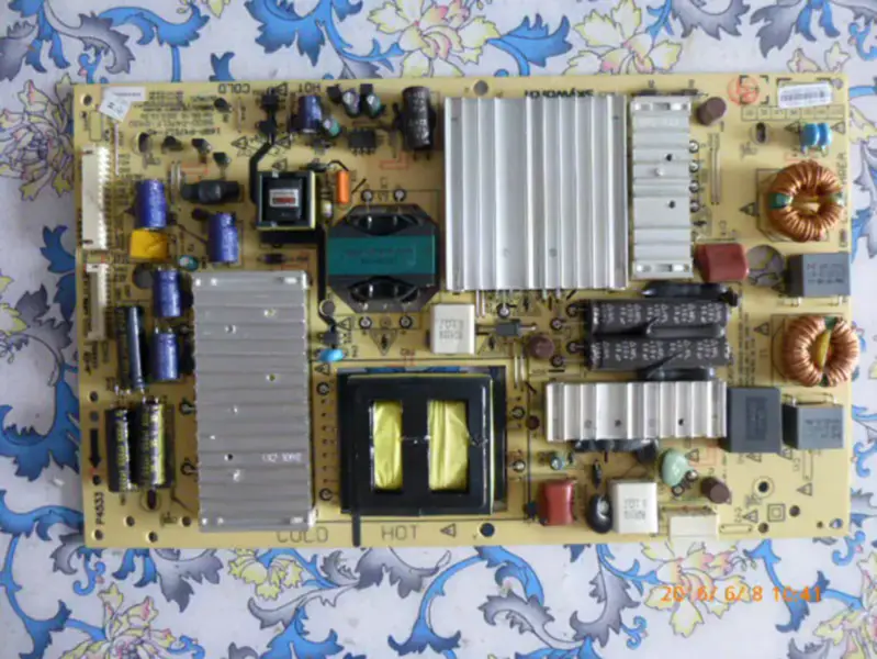 Carte d'alimentation Skyworth 47E800A 5800-P47ELF-0400 168P-P47ELF-40