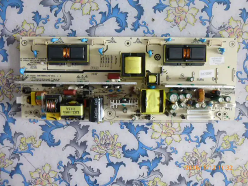 Carte d'alimentation LK-PI320401-039D/LKP-PI016 SANYO LCD-32CA760