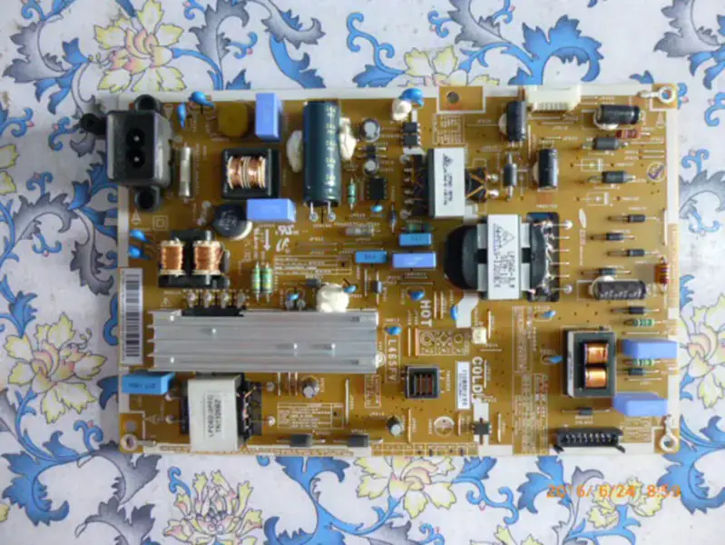 Carte d'alimentation Samsung UA46F5080AR L46SF-DSM BN44-00610A PSLF111505A