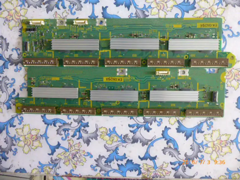 Carte Panasonic TH-P50U20C TNPA5090 AD TNPA5091 AD -