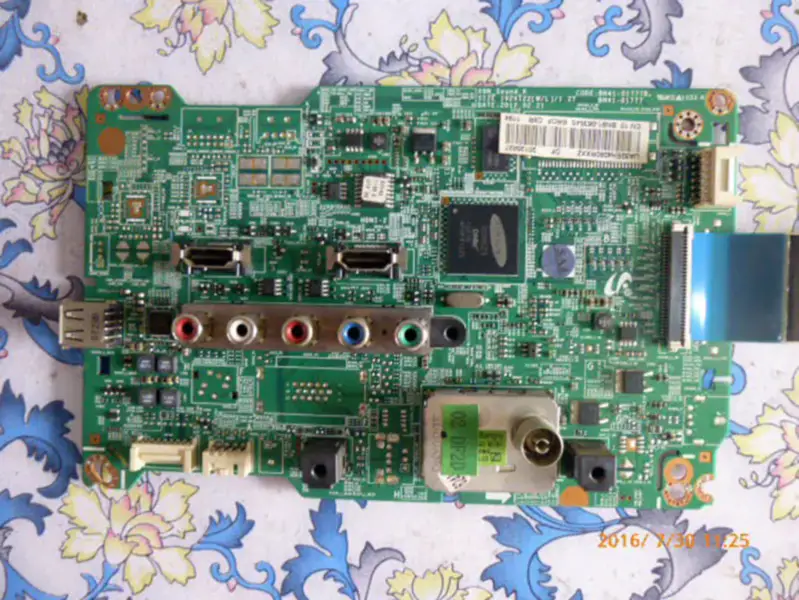 Samsung UA32EH4000R BN41-01777 Carte LCD