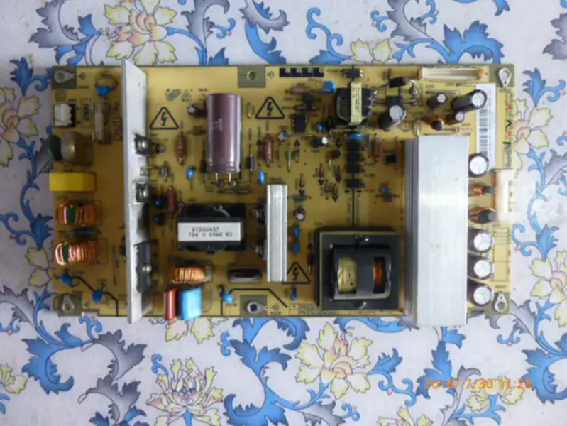 Toshiba 40CV550C 46CV550C FSP238-4F03 FSP272-4F02 LCD board