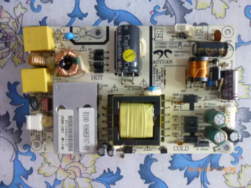Carte d'alimentation TONGFANG LE-32TL2600X AY068D-1SF07