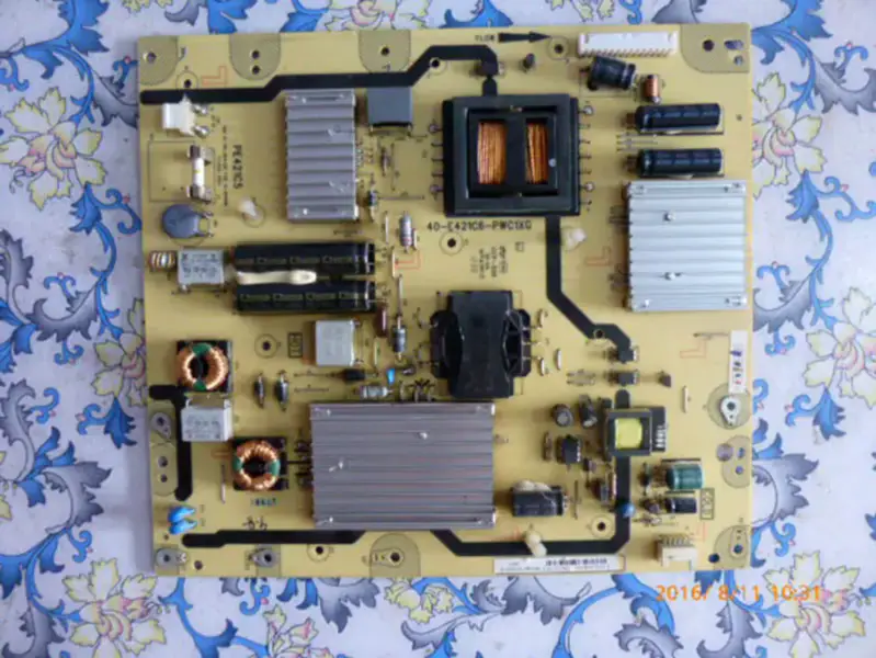 Carte d'alimentation TCL 40-E421C5-PWB1XG08-PE421C5-PW200AA