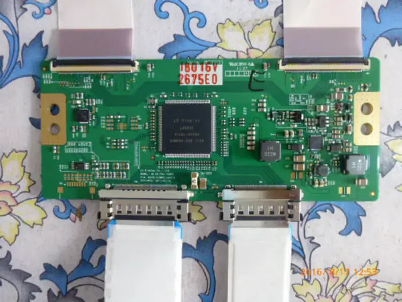 Carte logique Skyworth 55E72RD 6870C-0369B/6870C-0369C avec lcd LC550EUD