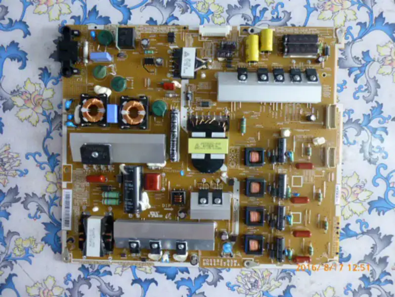Samsung UA55D8000YJ UA55D7000LJ UA55D6400UJ BN44-00428A LCD Board