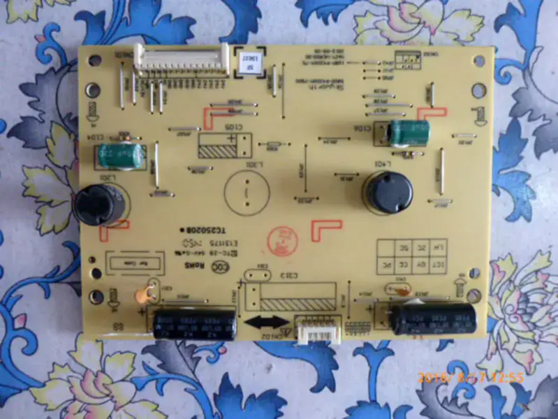 Carte onduleur Skyworth 42E5DHR 42E660C 5800-P42DXM-7500 168P-P42DXM-75