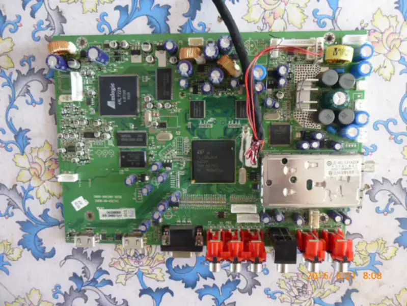 Carte Skyworth 55L05RF 5800-A8G280-0030 avec écran lcd CHIMEI V546H1-LH2