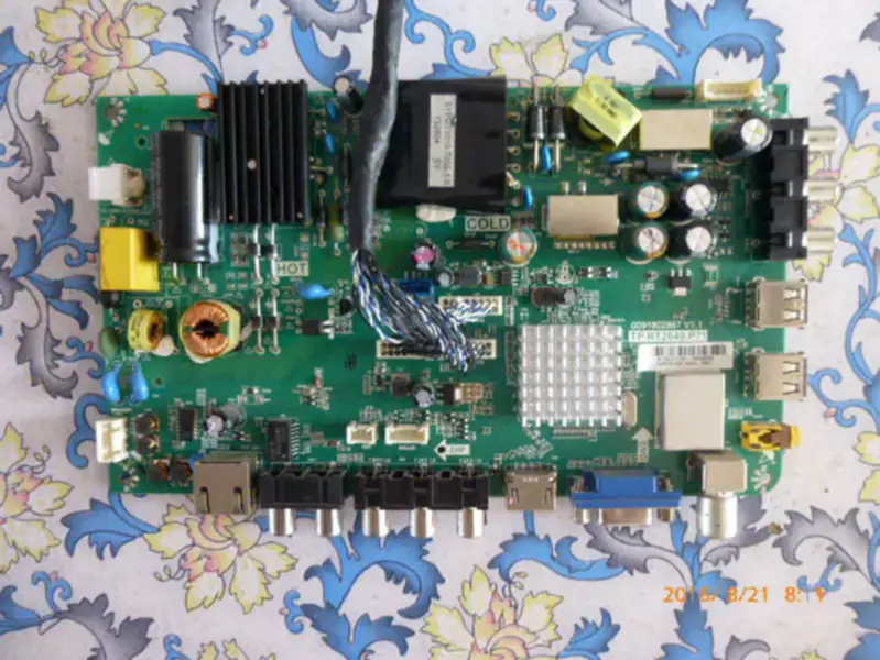 Carte Haier LD40U3100 0091802867V1.1 TP.RT2649.P71 avec écran LCD Sharp