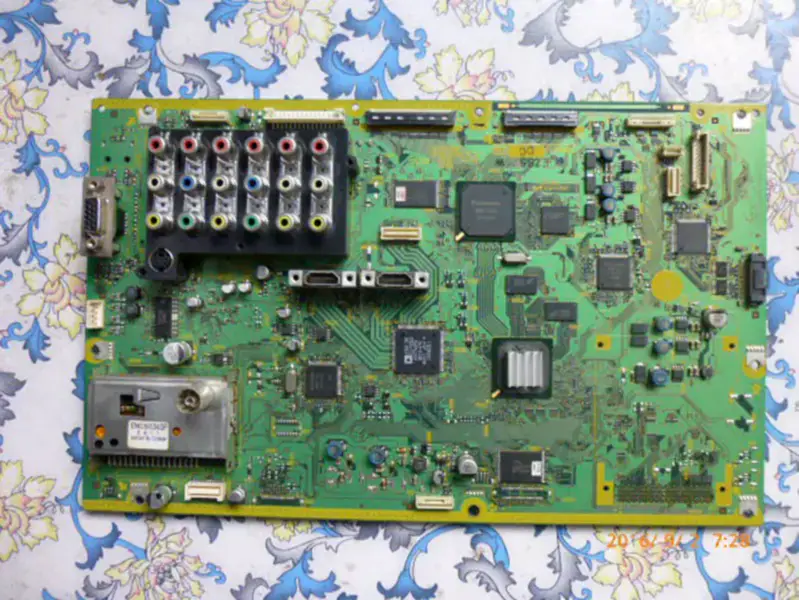 Panasonic TH-50PV80C TNPH0713 DC LCD board