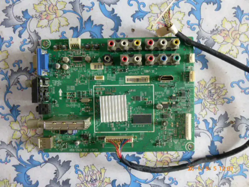 Hisense TLM26V66C Board RSAG7.820.4293/ROH lcd HC260EH-D01