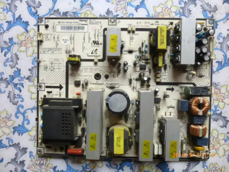 Samsung LA40R71B Power Supply Board BN44-00134A BN44-00134D /C LCD board