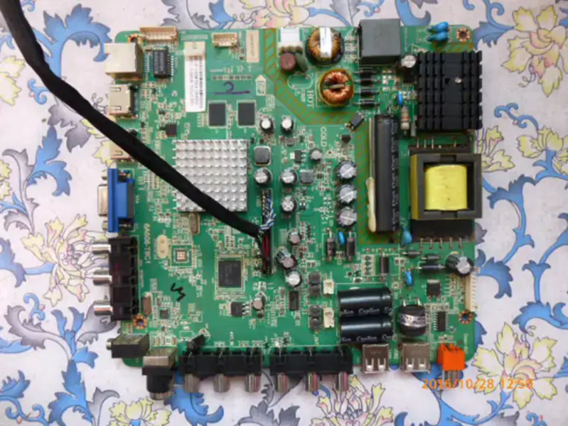 Carte TCL LE32D8800, écran LCD K320WD1 ST3151A05-5