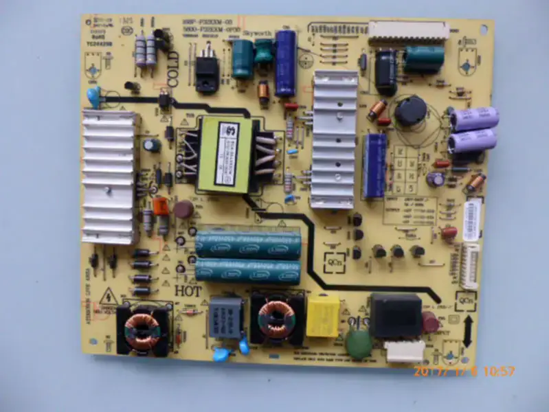 Carte d'alimentation Skyworth 32E61HR 5800-P32EWM-0100/0000 168P-P32EWM-01