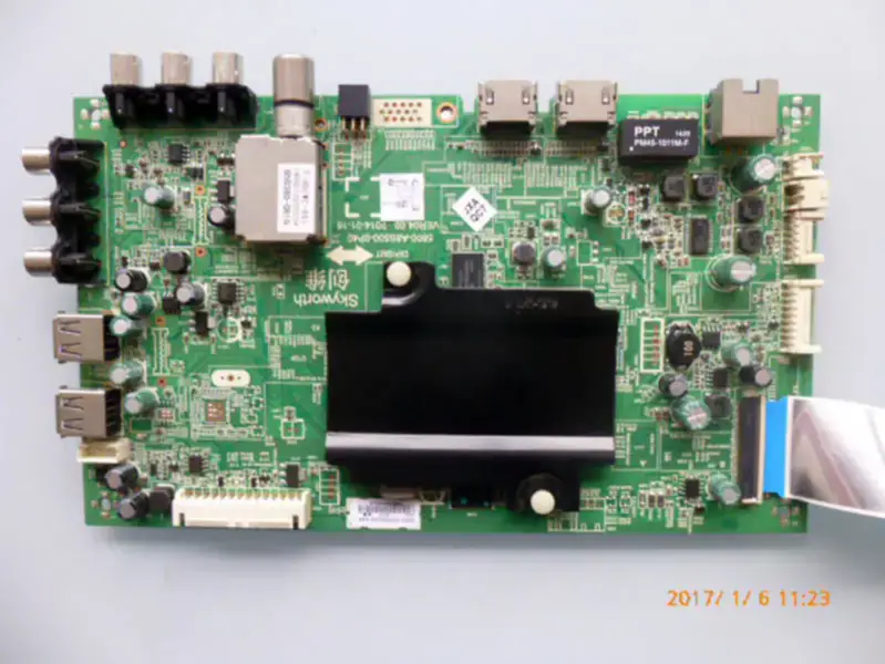 Carte Skyworth 55E510E 5800-A8S500-0P90/0P40 avec écran lcd LC550DUJ-SGE3